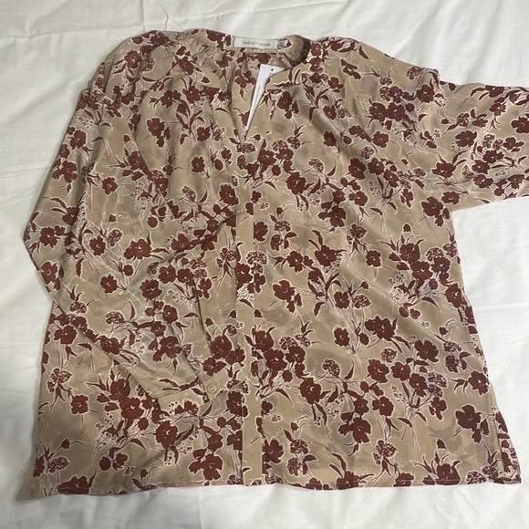 Bishop + Young floral button front Eva blouse - Picture 1 of 9